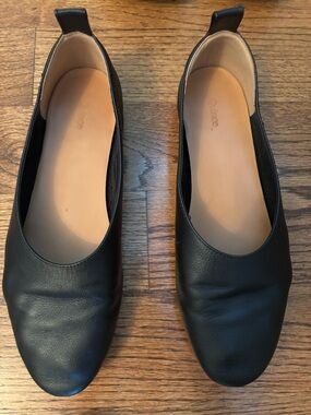 EVERLANE Comfortable Black Women’s Slip-On Flats